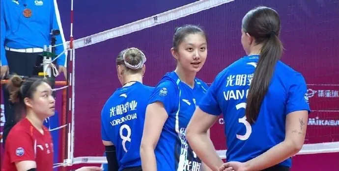 九游体育-排超四强:上海女排一枝独秀,江苏靠吴梦洁,山东北京都不稳定|山东队|北京女排|龚翔宇|山东女排|蔡斌_新浪体育_新浪新闻