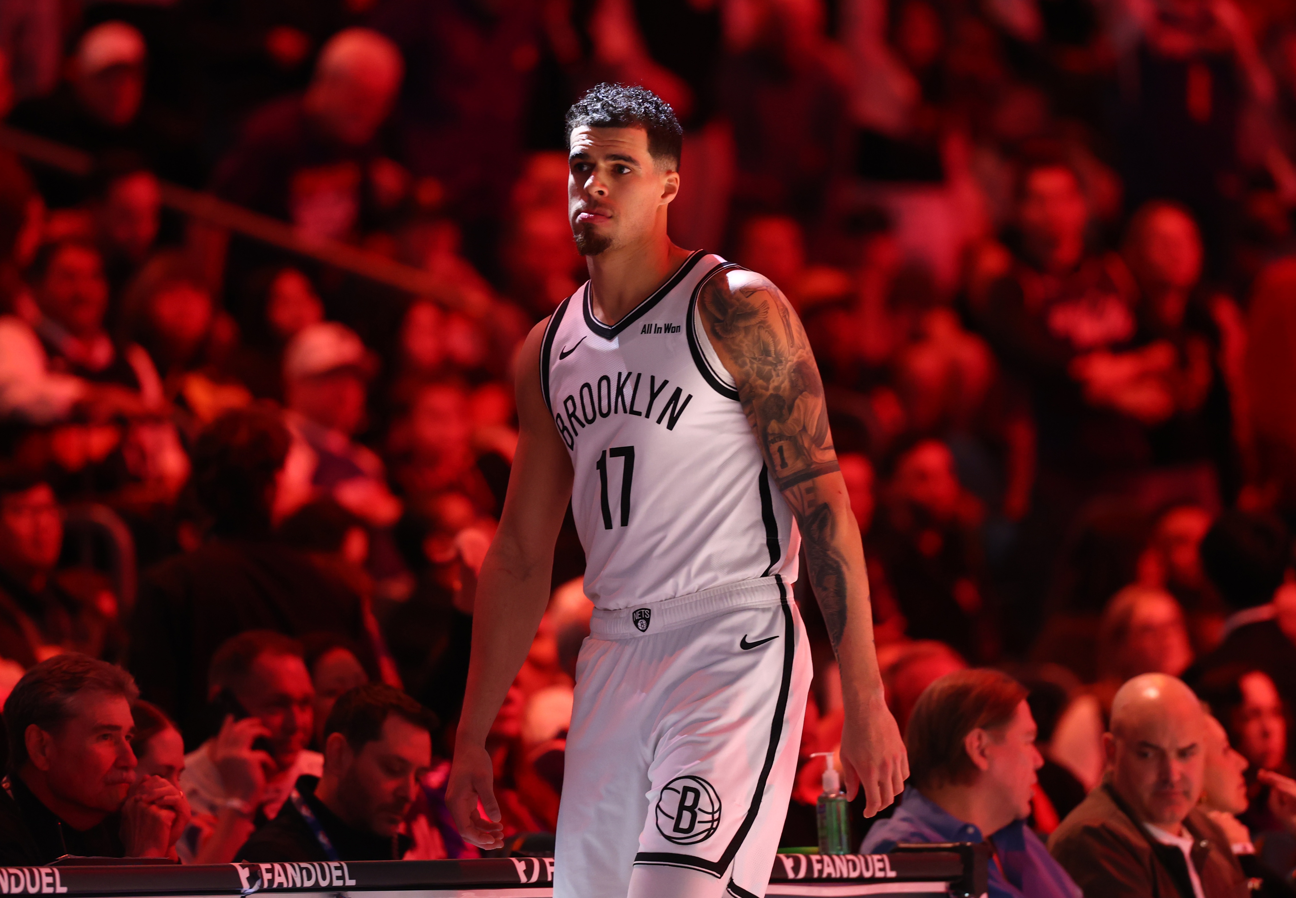 薪资专家:小迈克尔·波特今夏可以进行续约 最多可签4年2.34亿